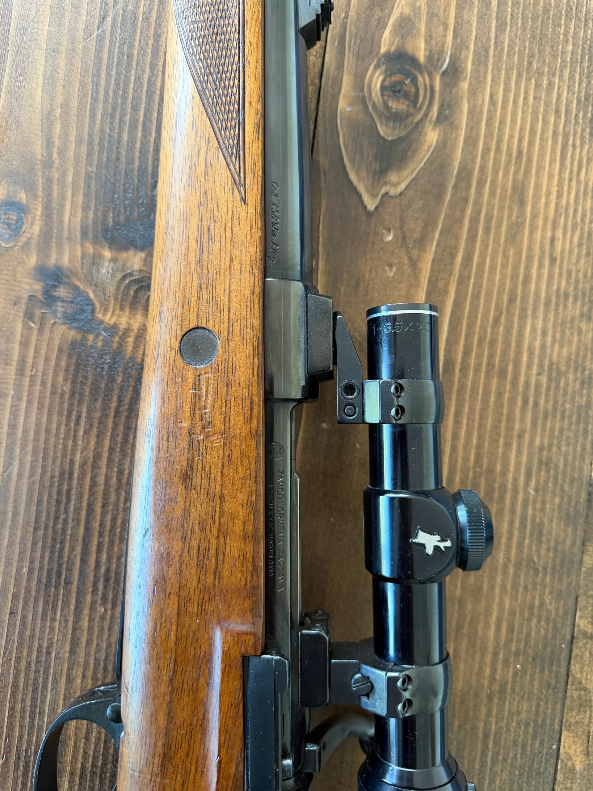 Zastava .458 Winchester Magnum, optika Tasco 1–3,5×20 - Obrázek 5