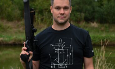 Černé triko .308 WIN